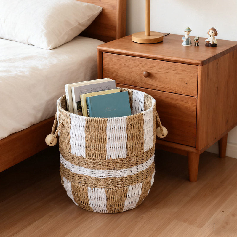 Handcrafted storage bucket made of pocket fabric