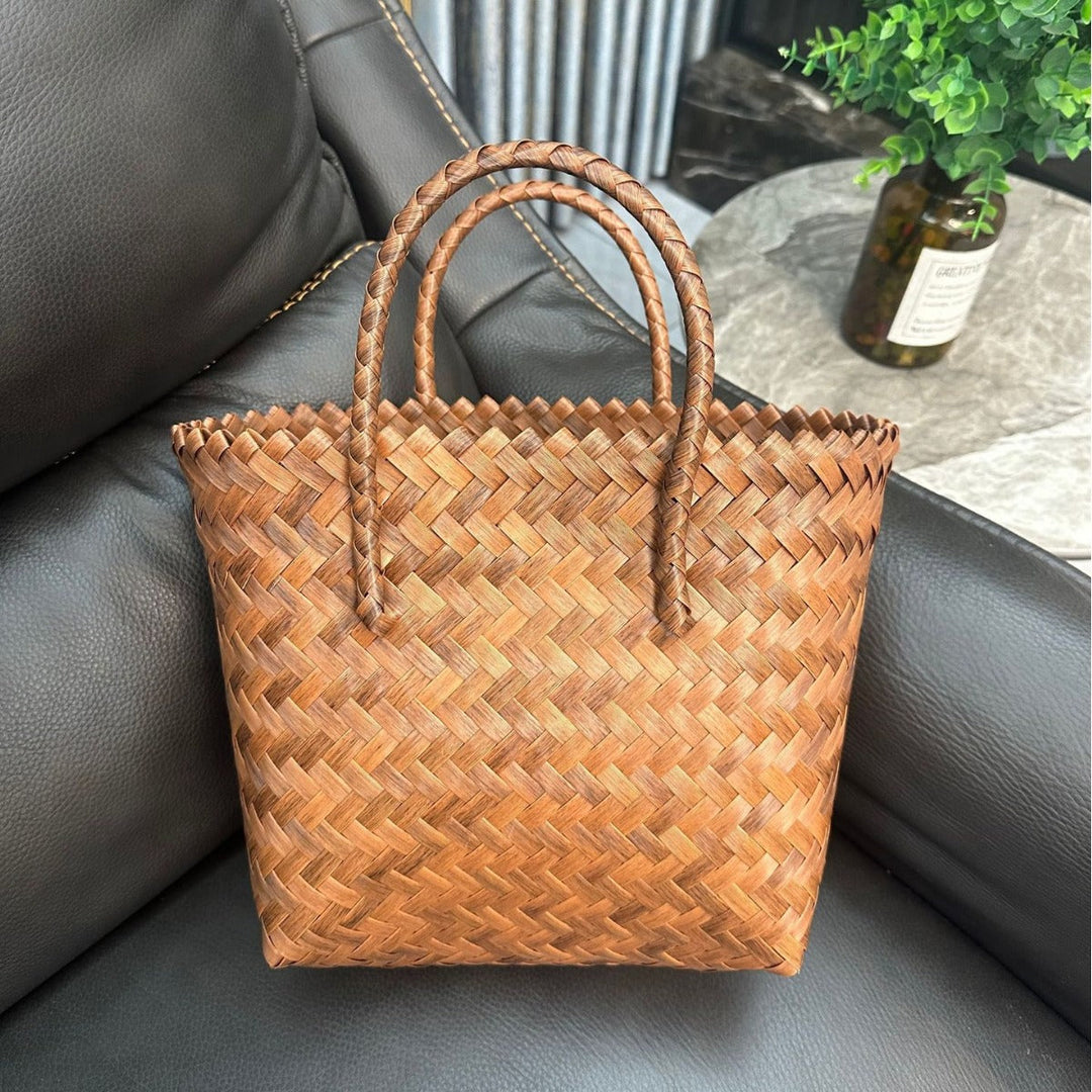 Handcrafted straw bag