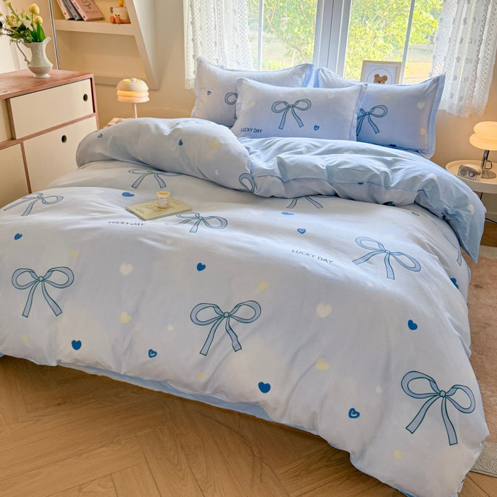 Playful Cartoon Bear Bedding Set