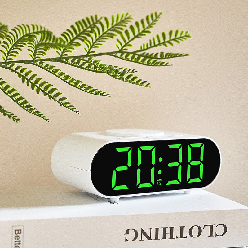 Digital FM clock radio with large LED display