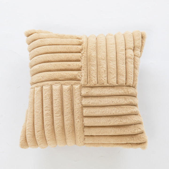 Geometric Patterned Throw Cushion