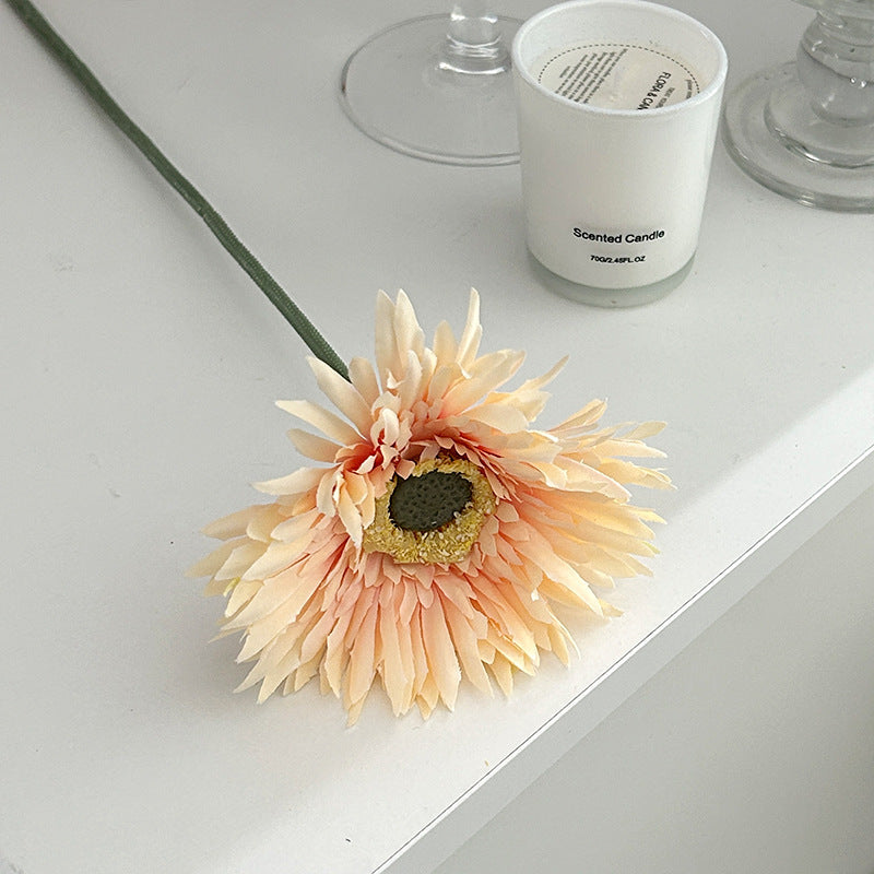 Artificial daisy decoration