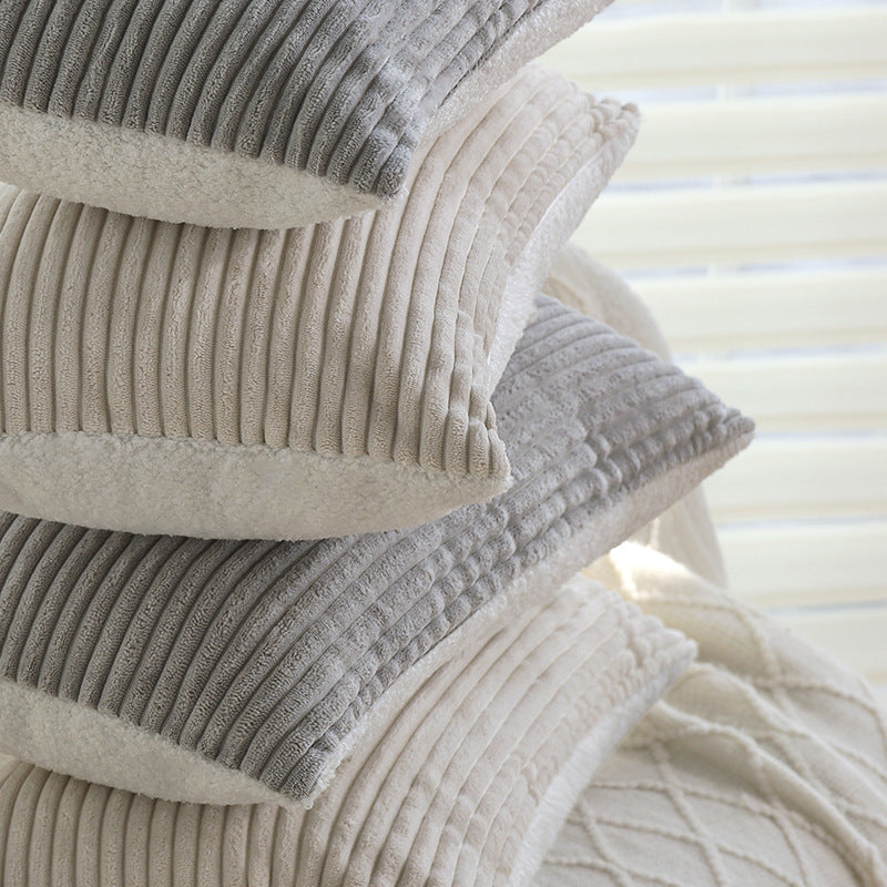 Rectangular velvet cushion cover with fine cord structure and concealed zipper
