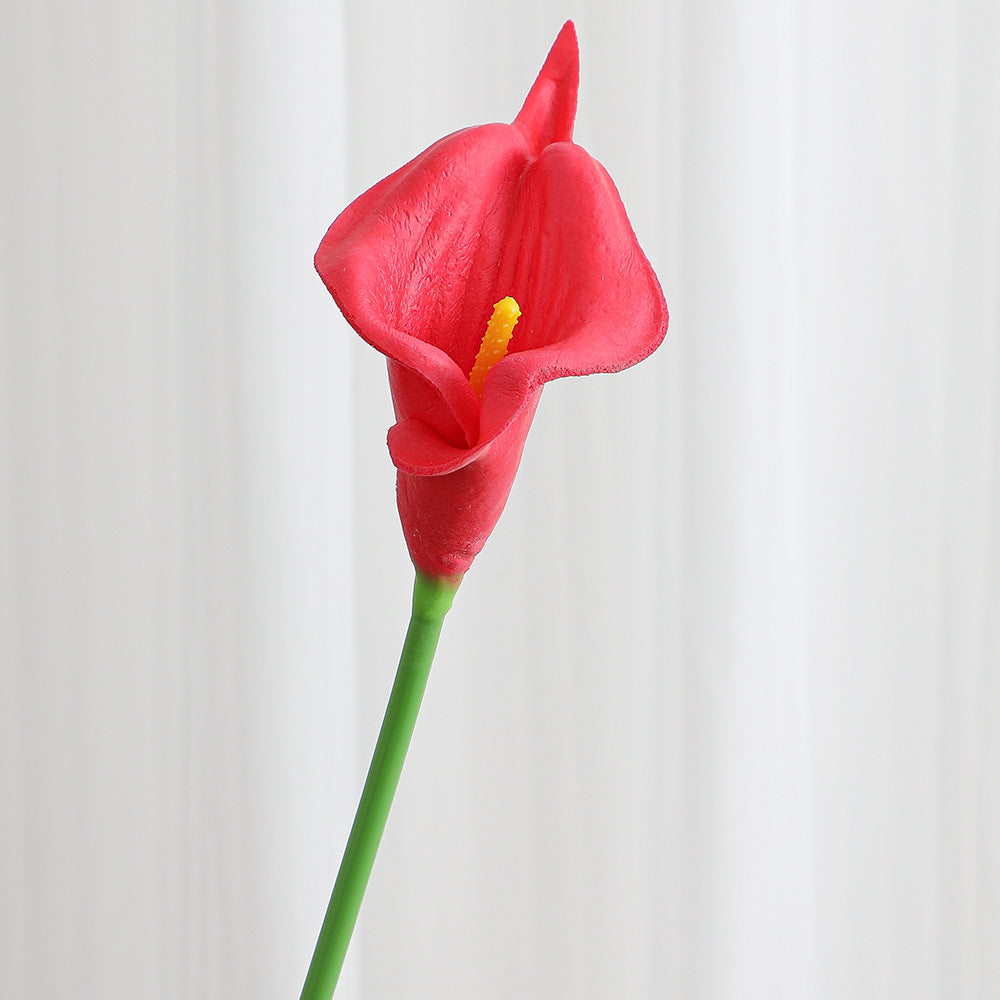 Artificial Calla Lily with meticulous craftsmanship