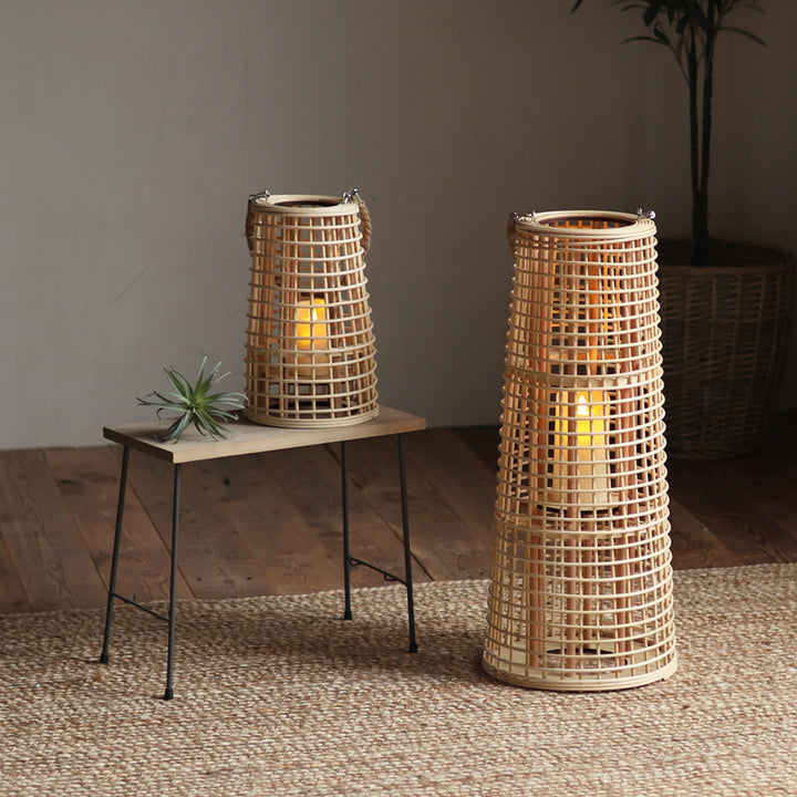 High-quality basket lamp in natural design