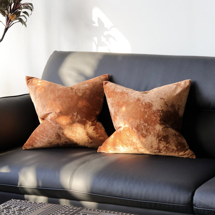 Luxurious Crushed Velvet Square Cushion Cover with Plush Faux-Fur Texture and Invisible Zip