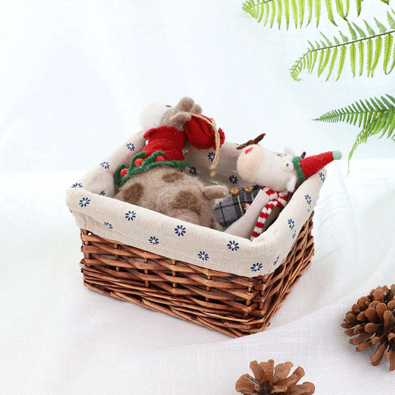 Playful basket for storing toys