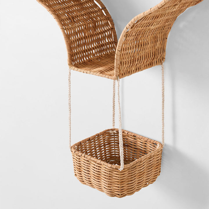 Wall shelf in hot air balloon design