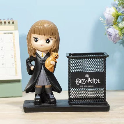 Marker holder with figures