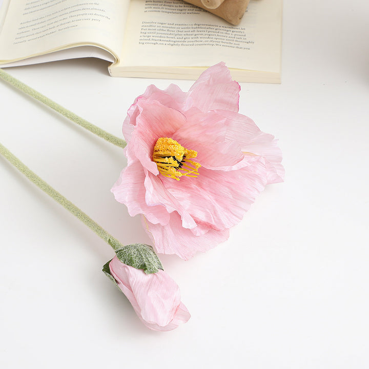Realistic artistic poppy flower