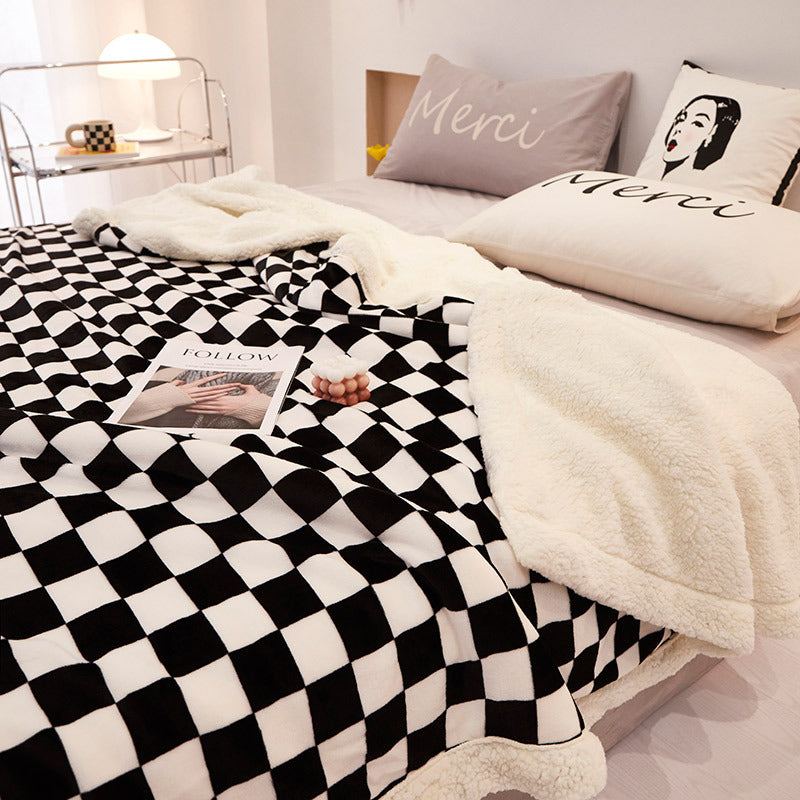 Decorative Reversible Flannel Throw Blanket Avarnia