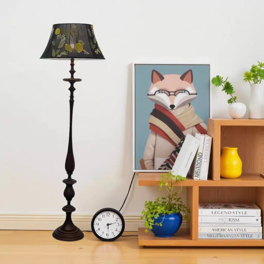 Elegant floral pattern floor lamp