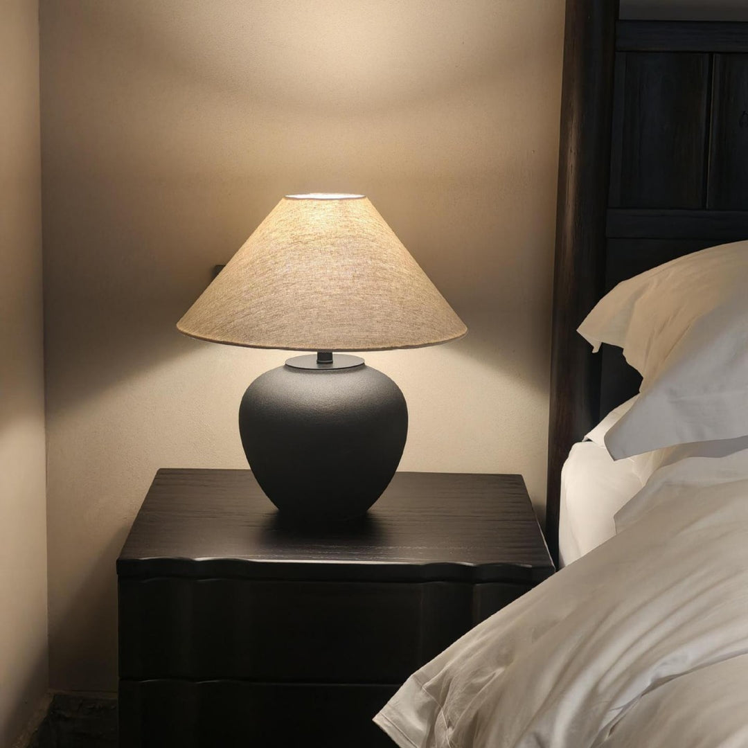 Decorative table lamp