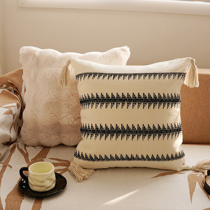 Elegant Floral Patterned Throw Pillow