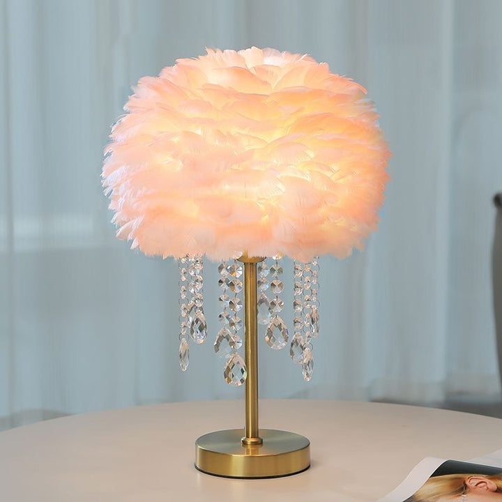 Feder lamp with crystal accents