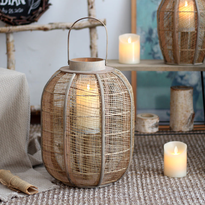 Decorative Rattan Lamp