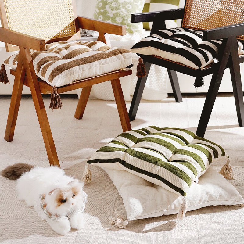 Decorative Tropical Leaf Print Cushion