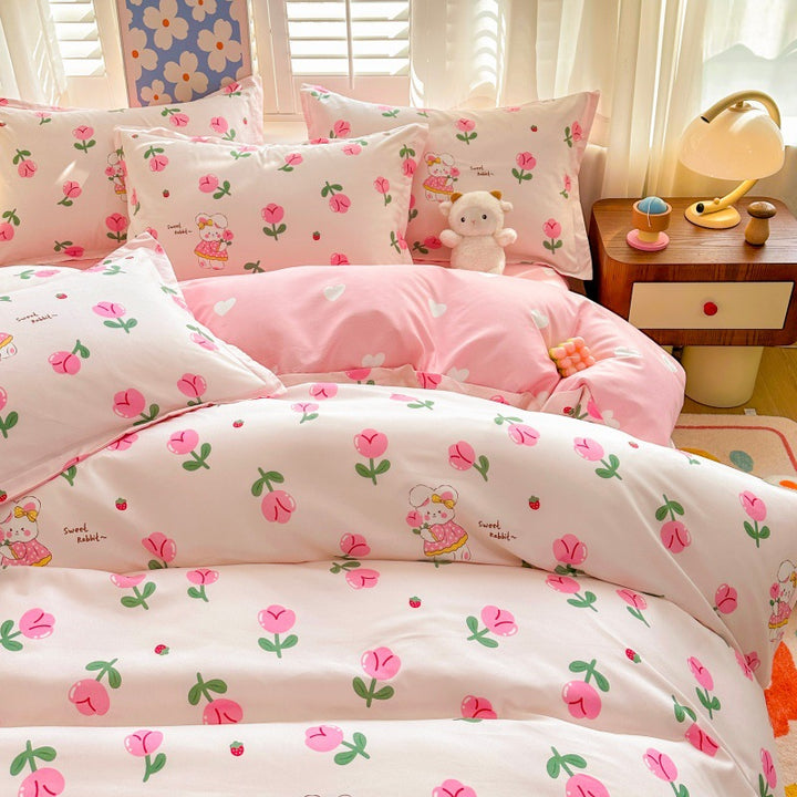 Playful Cartoon Bear Bedding Set