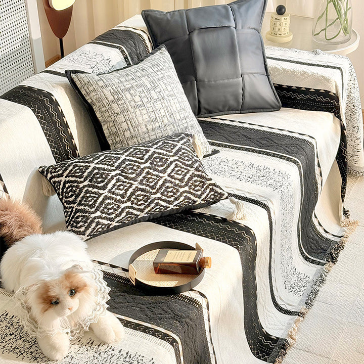 Decorative Foliage Print Throw Blanket