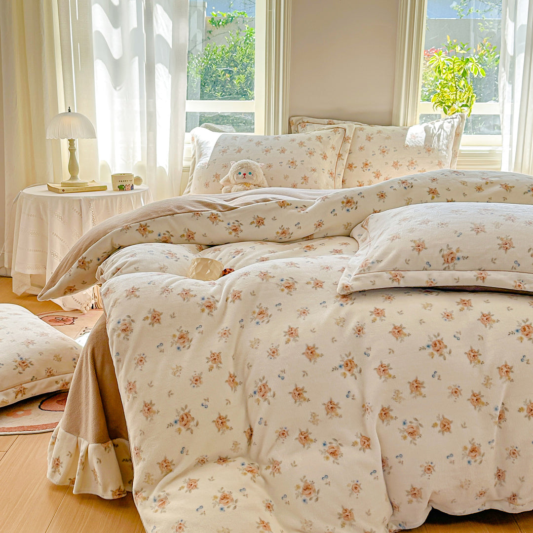 Floral Print Comforter Set