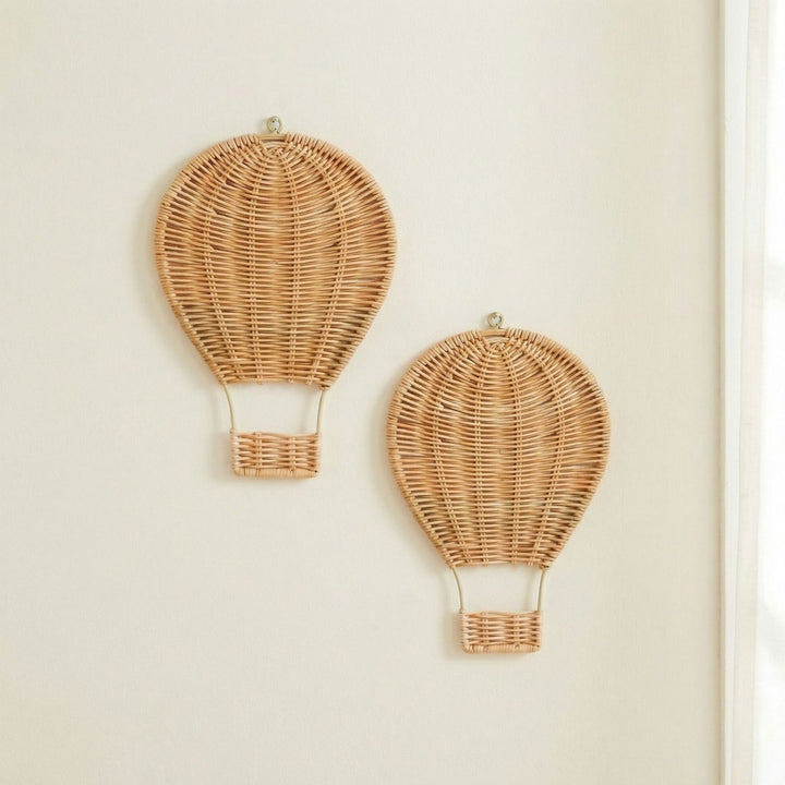 Wall decoration in hot air balloon design