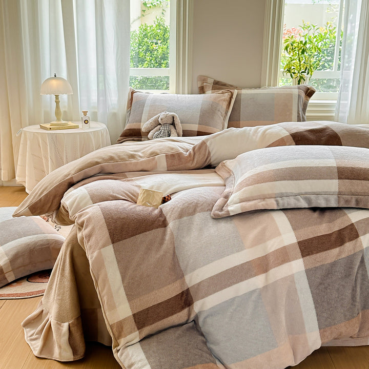 Floral Print Comforter Set