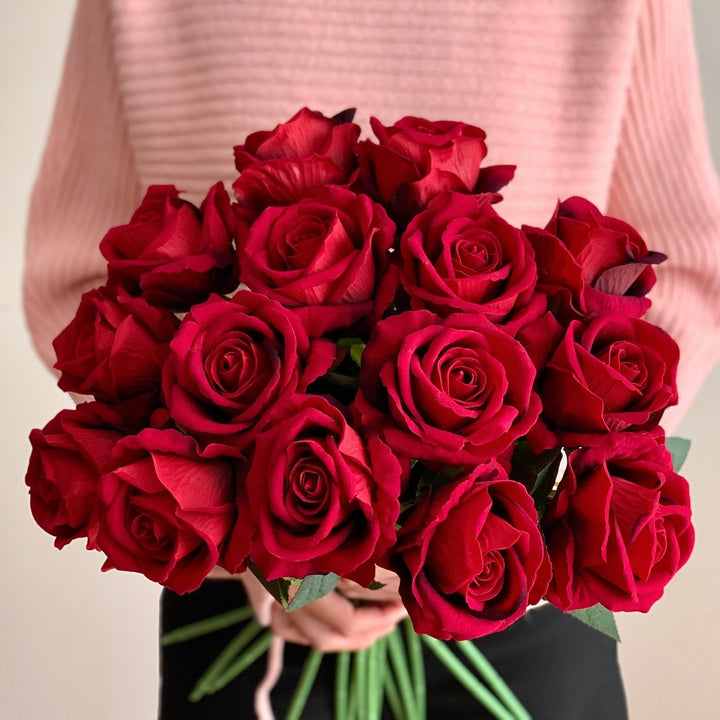 Luxurious Artificial Rose Bouquet