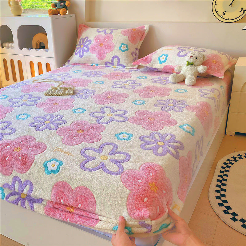 Soft Plush Cartoon-Themed Bedspread