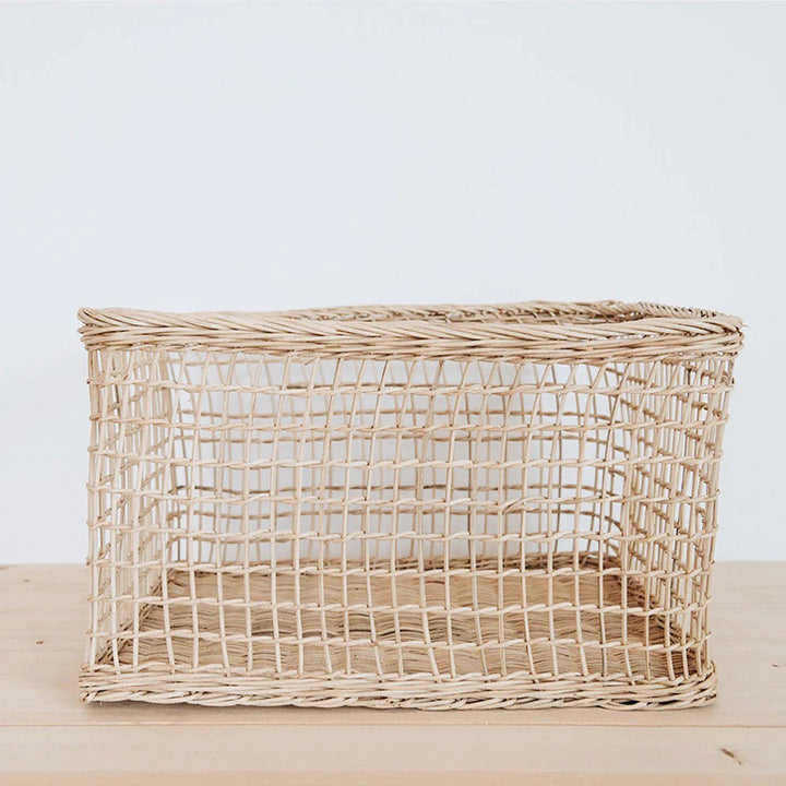 Storage basket with woven design