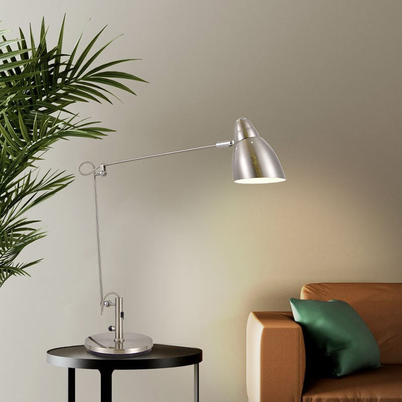 Adjustable desk lamp