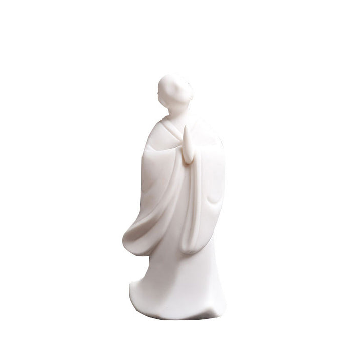 Elegant and modern Feng Shui sculpture