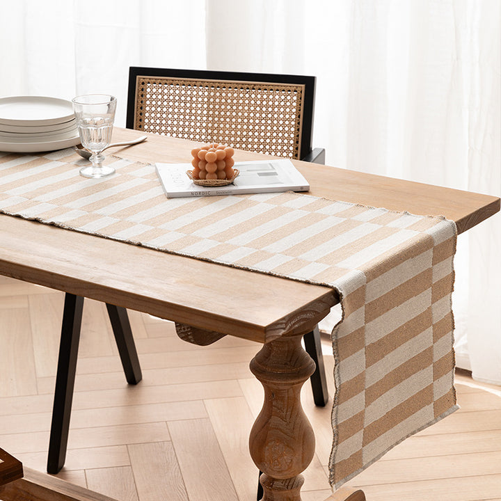 Modern cotton table runner with geometric line jacquard