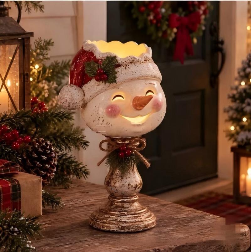 Decorative nutcracker table lamp
