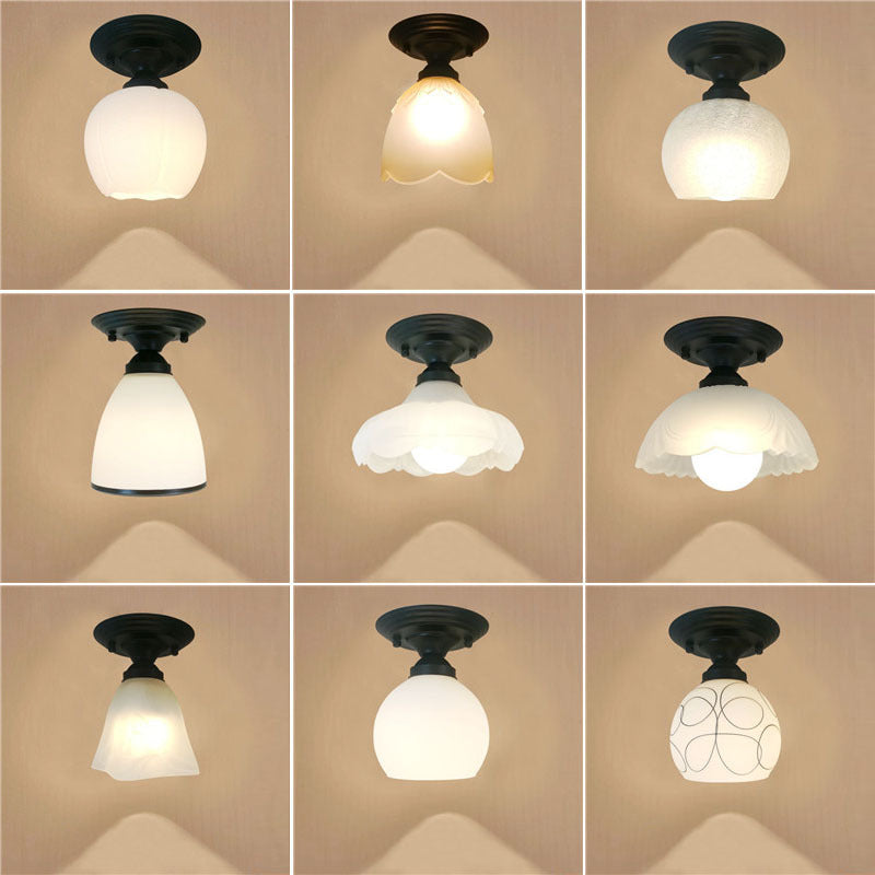 Vintage-inspired flower ceiling light