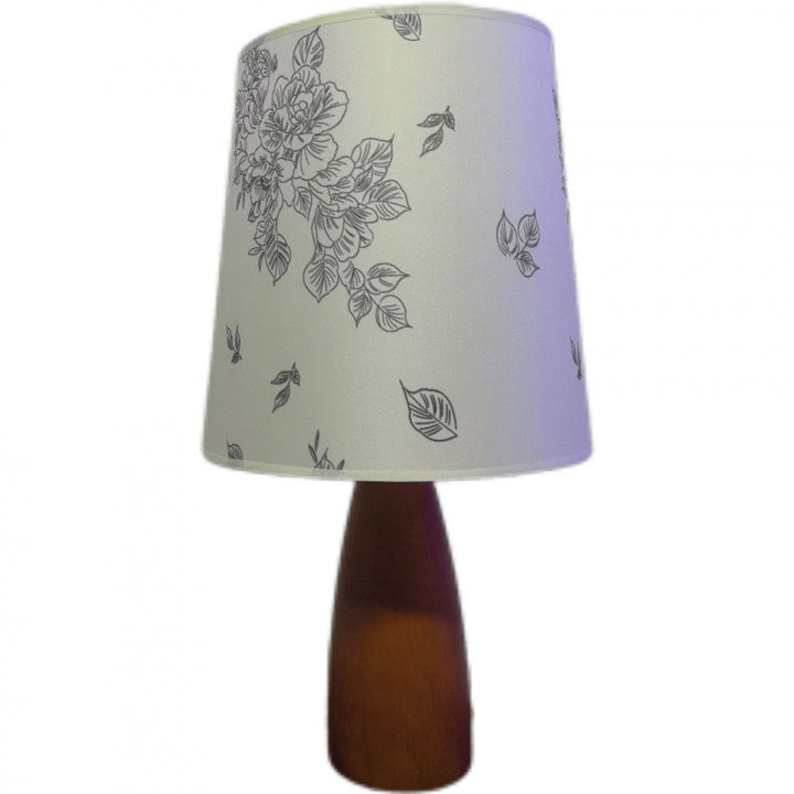 Decorative table lamp