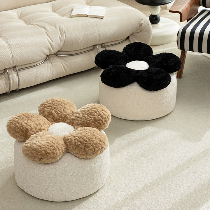 Beef seat pouf with flower seat cushion, bouclé cover and soft faux fur top