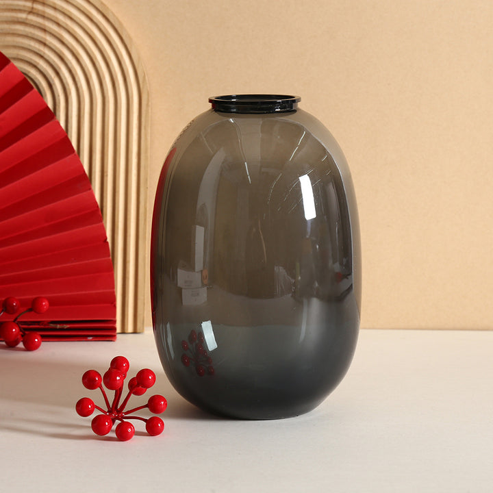 Elegant Decorative Glass Vase