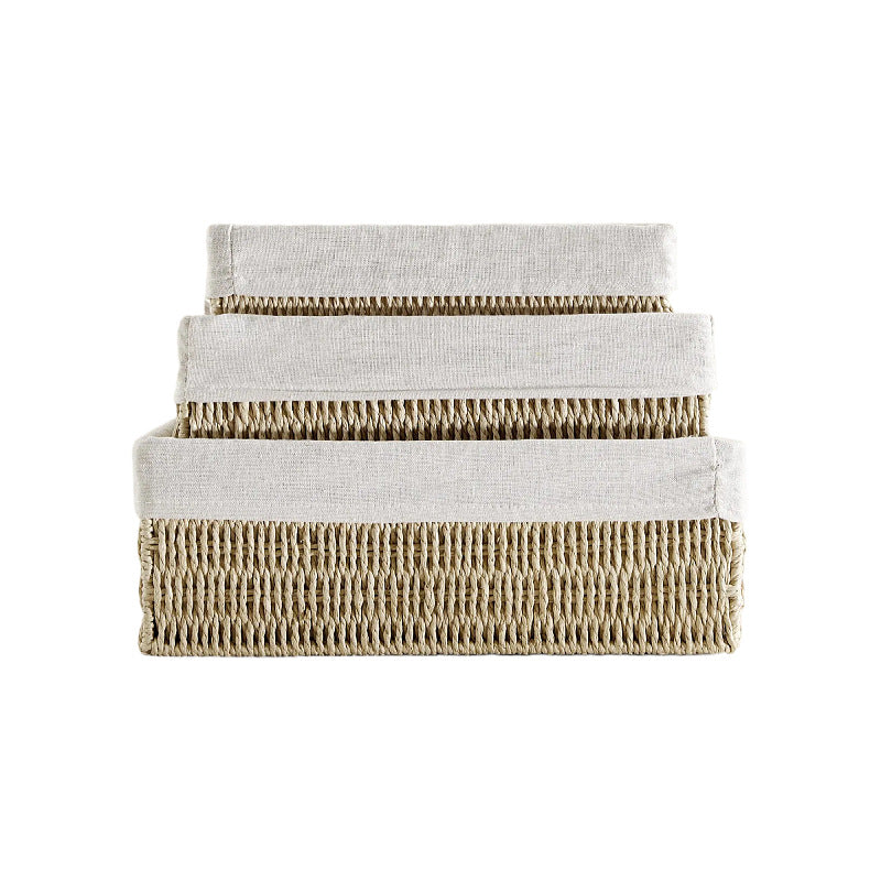 Natural storage basket with removable lining
