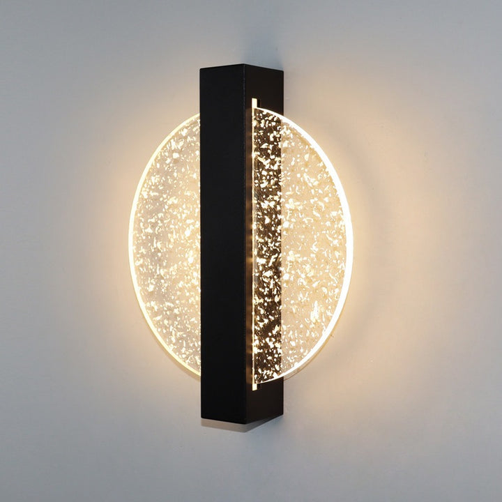 Modern artistic wall lamp