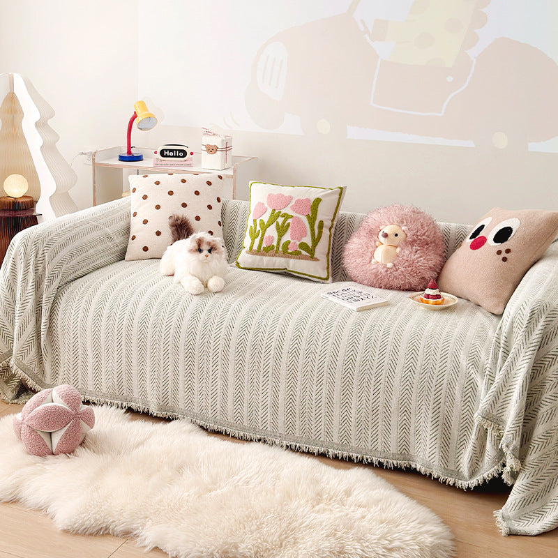 Decorative Pet-Themed Sofa Throw Blanket