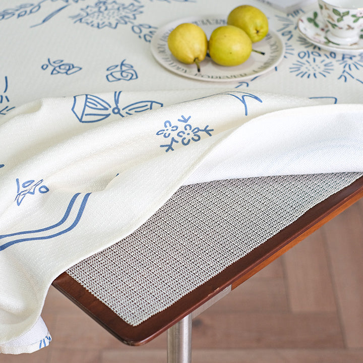 Non-slip and breathable anti-slip mesh mat for furniture, carpets, and drawers