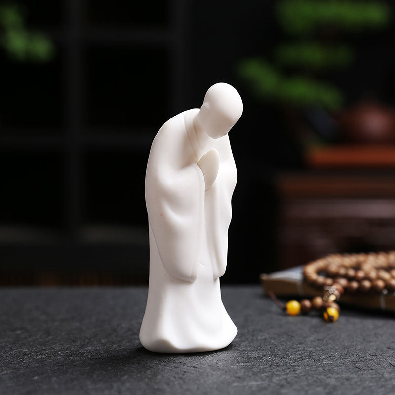 Elegant and modern Feng Shui sculpture