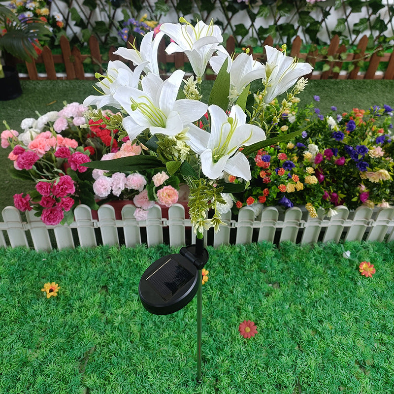 Outdoor Solar LED Glowing Lily Bouquet Plug Lights
