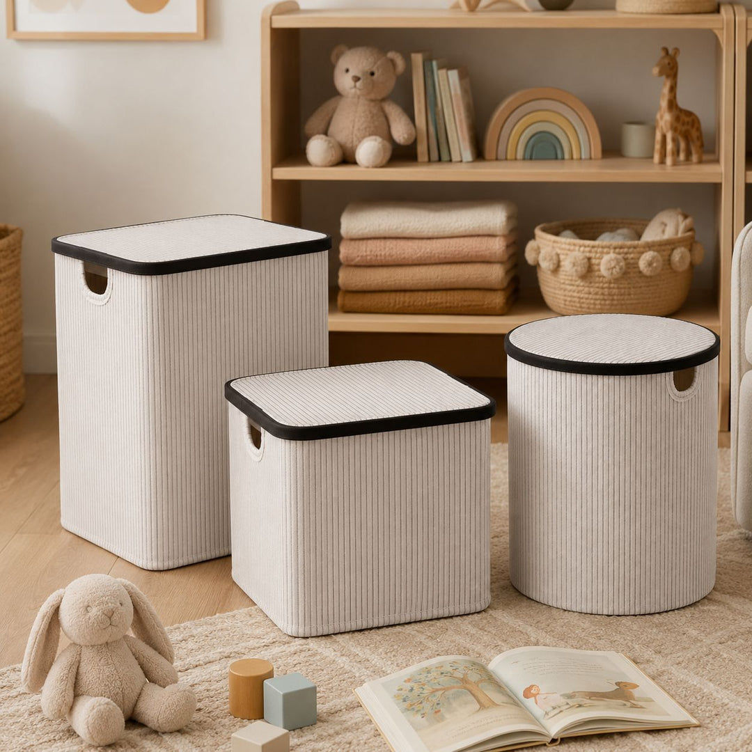 Laundry basket with lid and handles