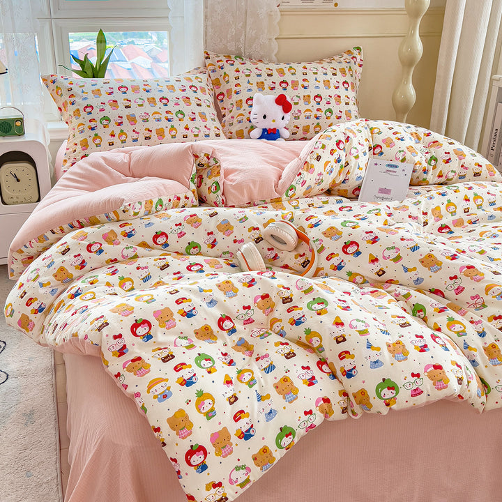 Heart Patterned Quilt Set