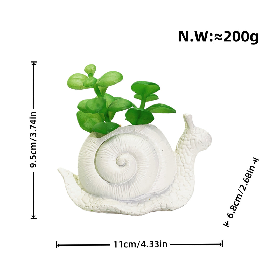 Plant pot with face motif