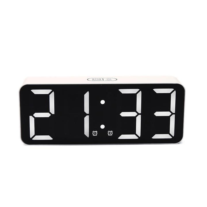 Stylish table clock