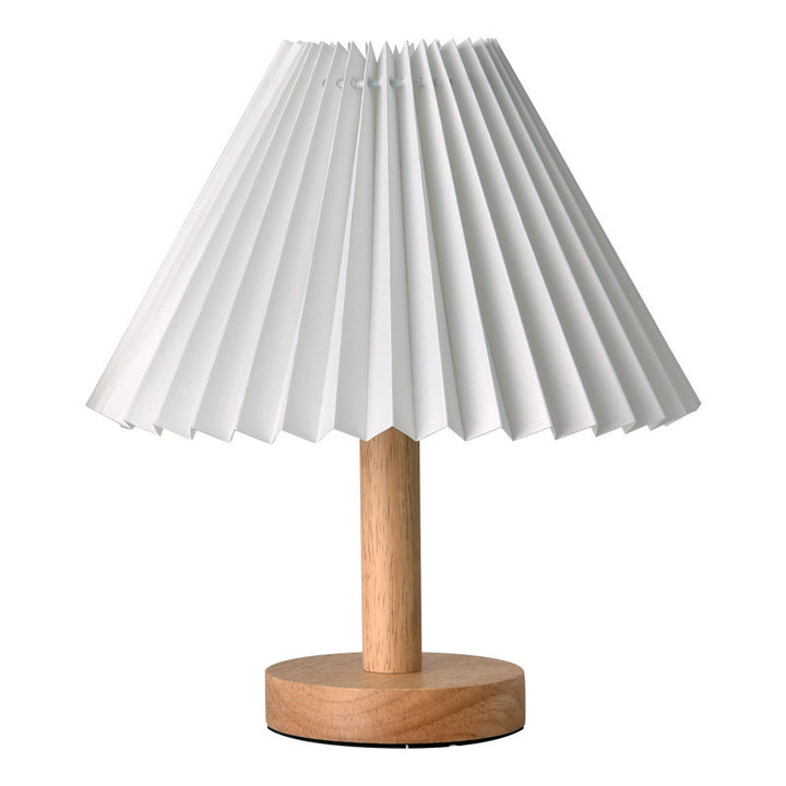 Decorative fabric table lamp