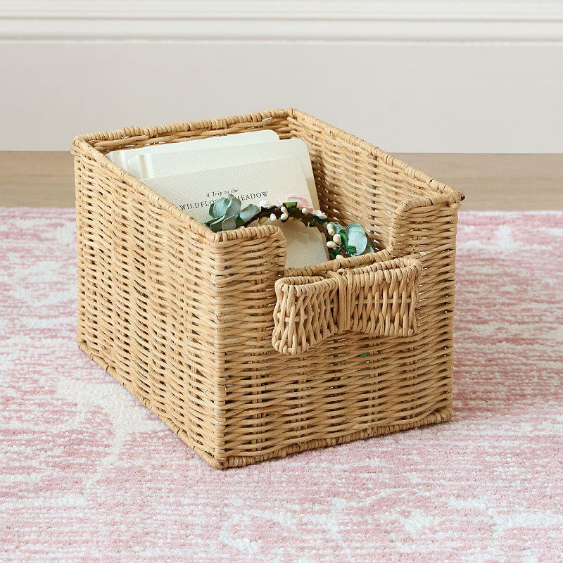 Basket with bow detail