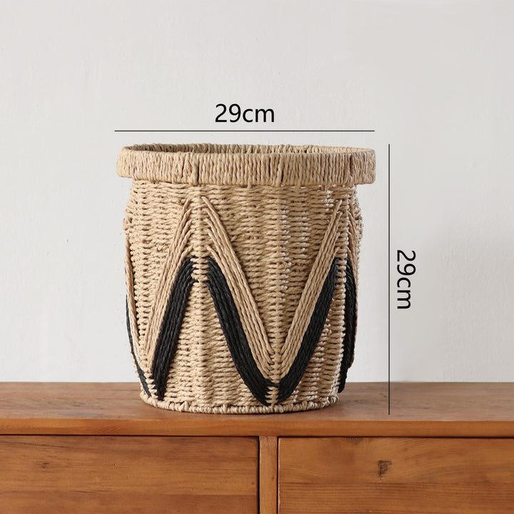 Handbag made of braided natural material